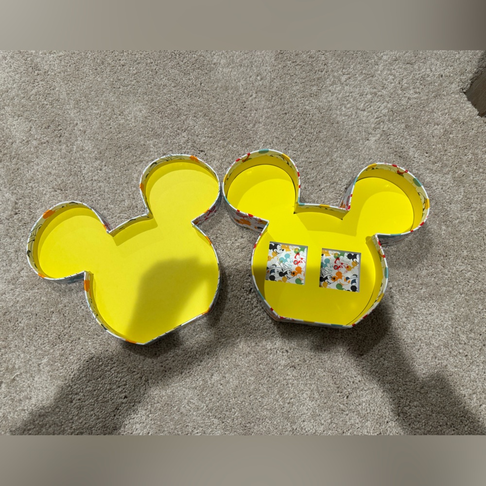 Mickey shaped box LNC - Picture 4 of 5